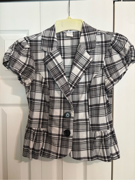 Charlotte Russe Tops - Charlotte Russe Black and White Plaid Short Sleeve Blazer